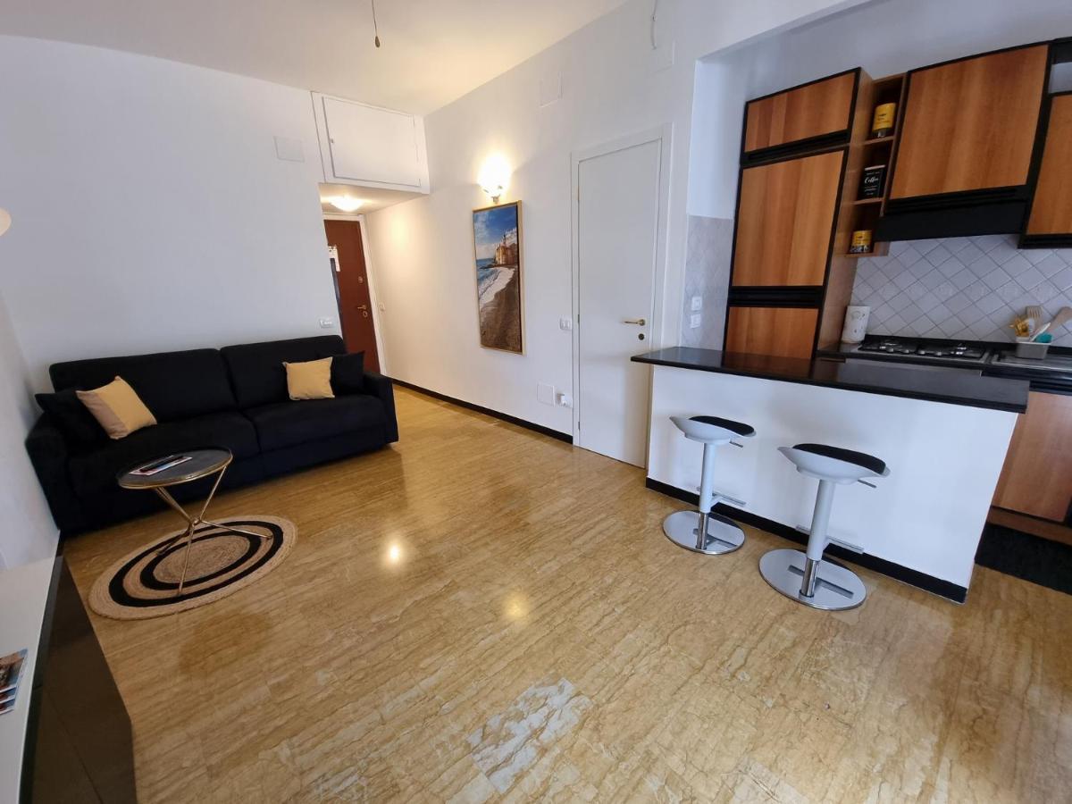 La Casa Di Julia Apartment Рапало Екстериор снимка